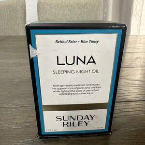 Luna Sleeping Night Oil, Sunday Riley, Retinol +Blue Tansy New Generation Oil